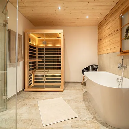 Luxus Im Allgaeu - Zirbenholz Schlafzimmer - Terrasse Mit Bergblick - Infrarotkabine Apartment Blaichach