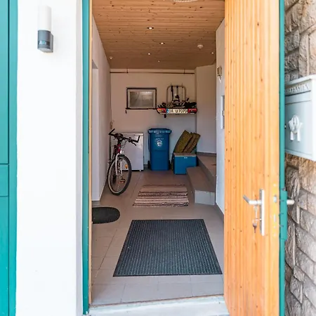 Allgaeu Living L Luxus Im Allgaeu - Zirbenholz Schlafzimmer - Terrasse Mit Bergblick - Infrarotkabine